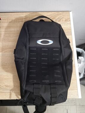 Oakley Extractor Sling Pack 2.0 Bag